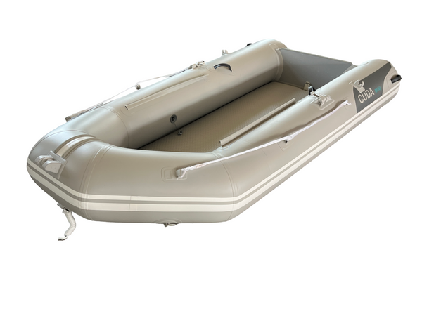 Γκρι φουσκωτό σκάφος CUDA mini 2,9m x 1,41m για 4 άτομα, μπροστινή όψη.